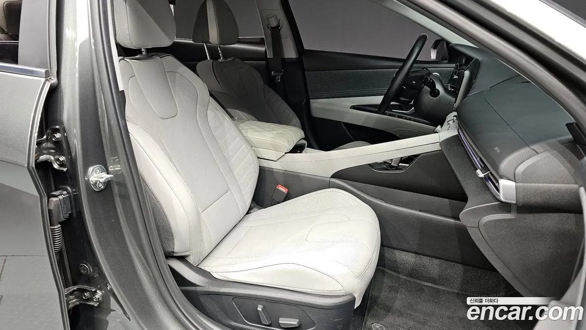 Hyundai AVANTE 2023 из KR, фото 10