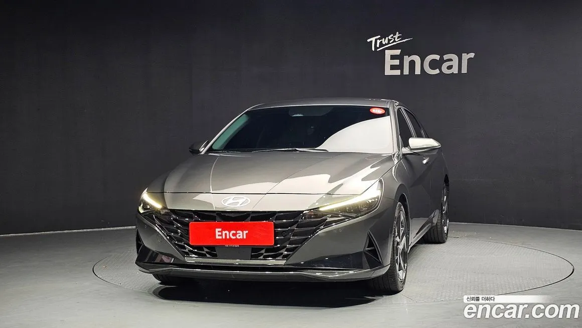 Hyundai AVANTE 2023 из KR, фото 3