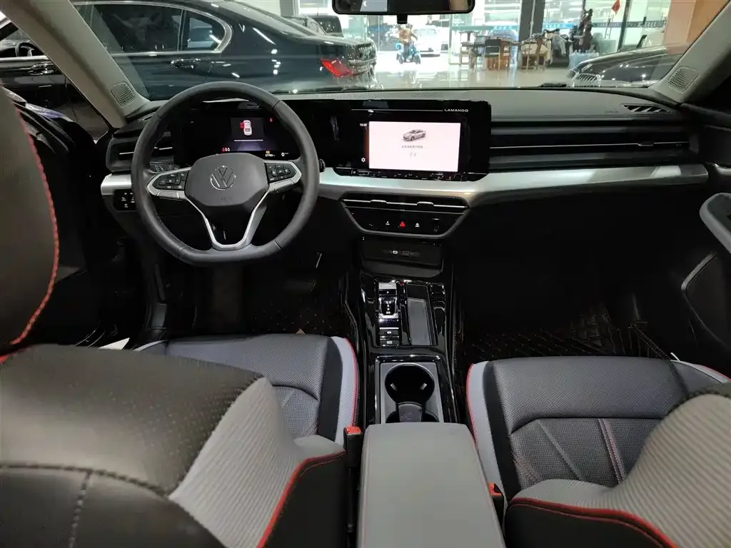 Volkswagen Lamando 2023 из CN, фото 10