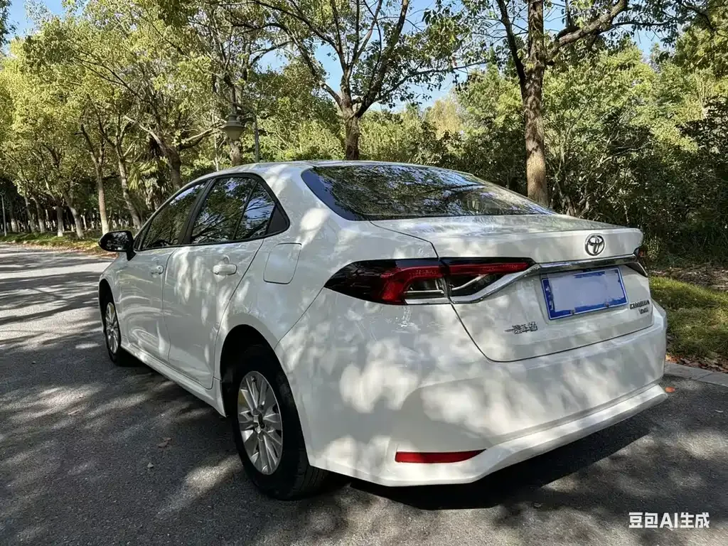 Toyota Corolla 2024 из CN, фото 9