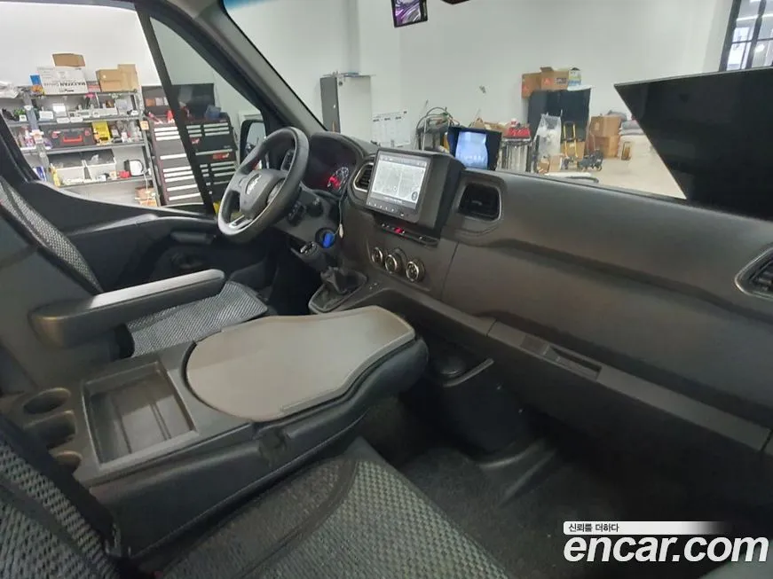 Renault Korea (Samsung) Master 2022 из KR, фото 7