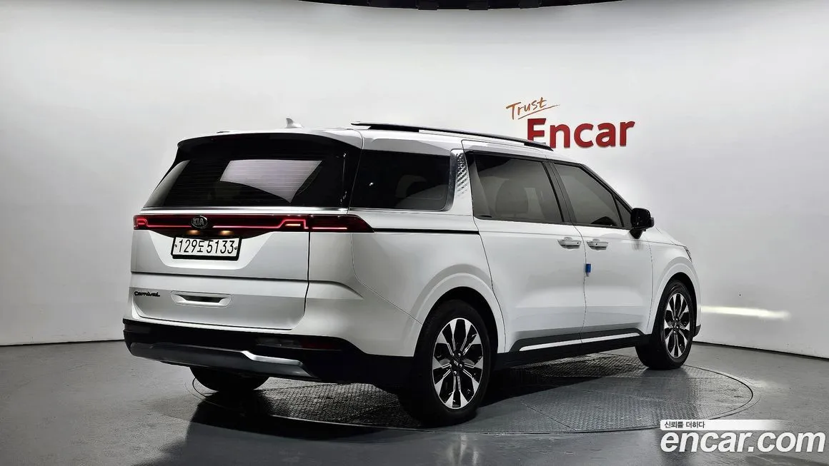 Kia Carnival 2021 из KR, фото 2