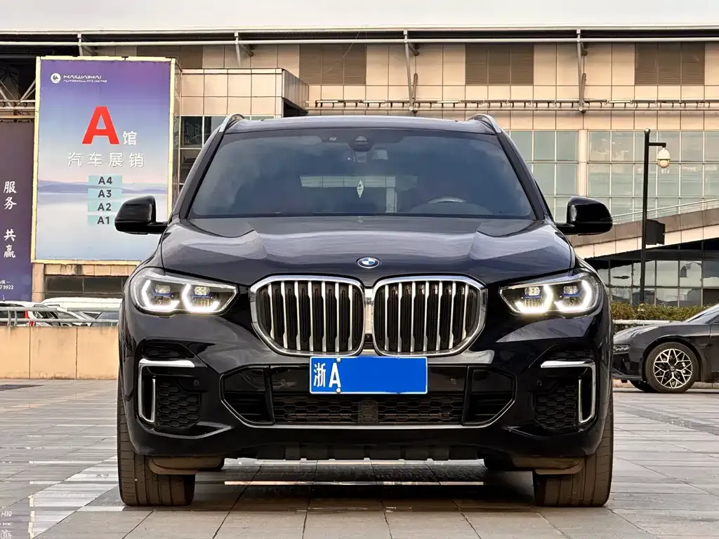 BMW X5 — фото 2