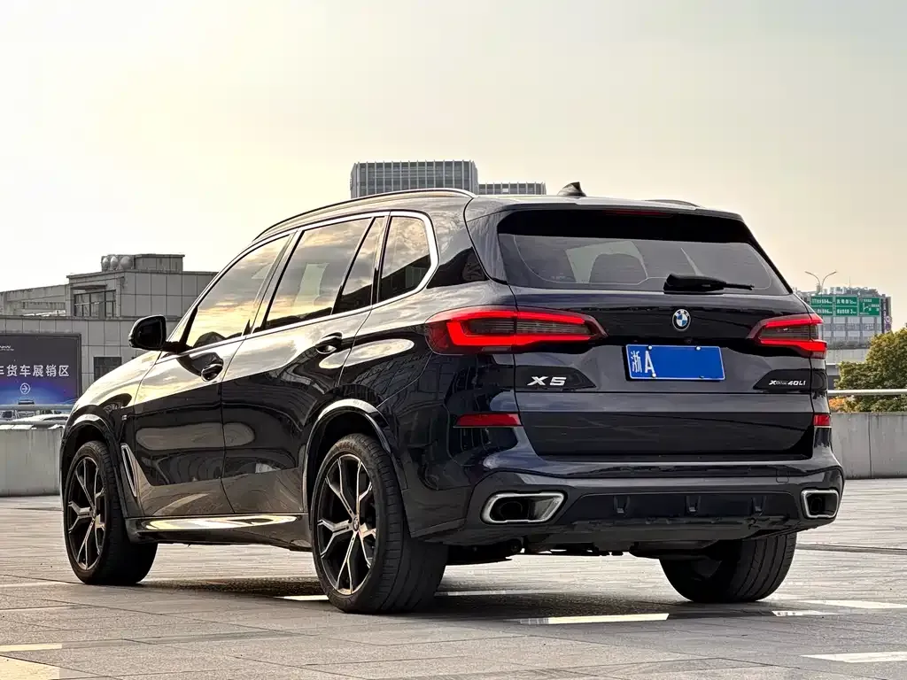 BMW X5 — фото 4