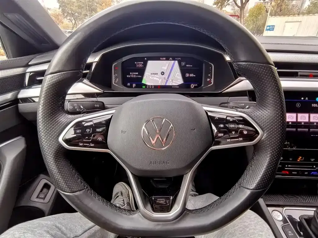 Volkswagen CC 2024 из CN, фото 8