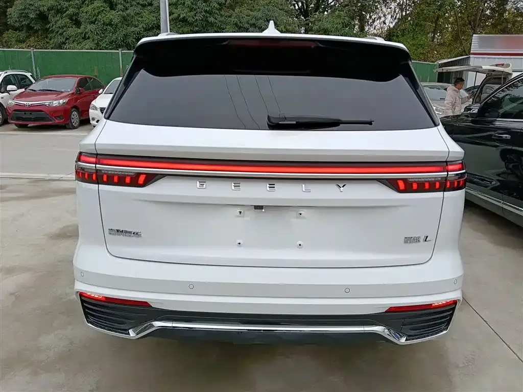 Geely Xingyue L 2024 из CN, фото 6