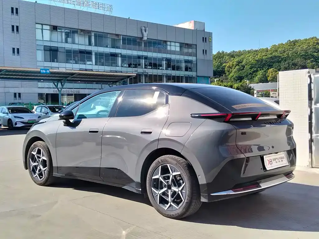 Lynk & Co Z20 2025 из CN, фото 7