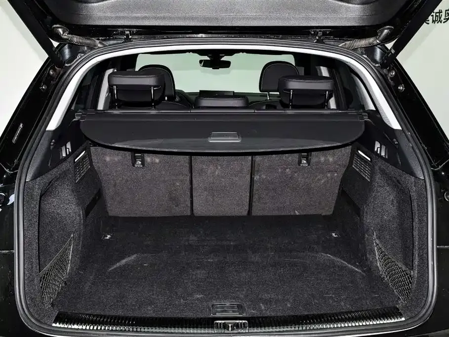 Audi Q5L 2021 из CN, фото 10