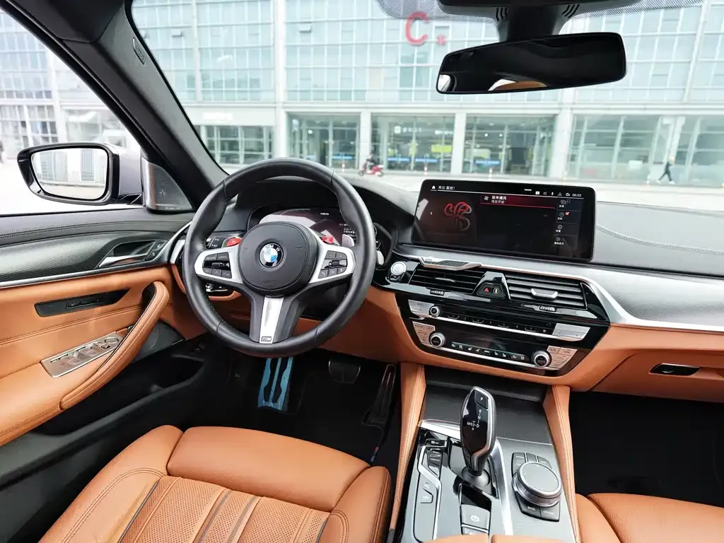 BMW 5 Series (Import) — фото 6