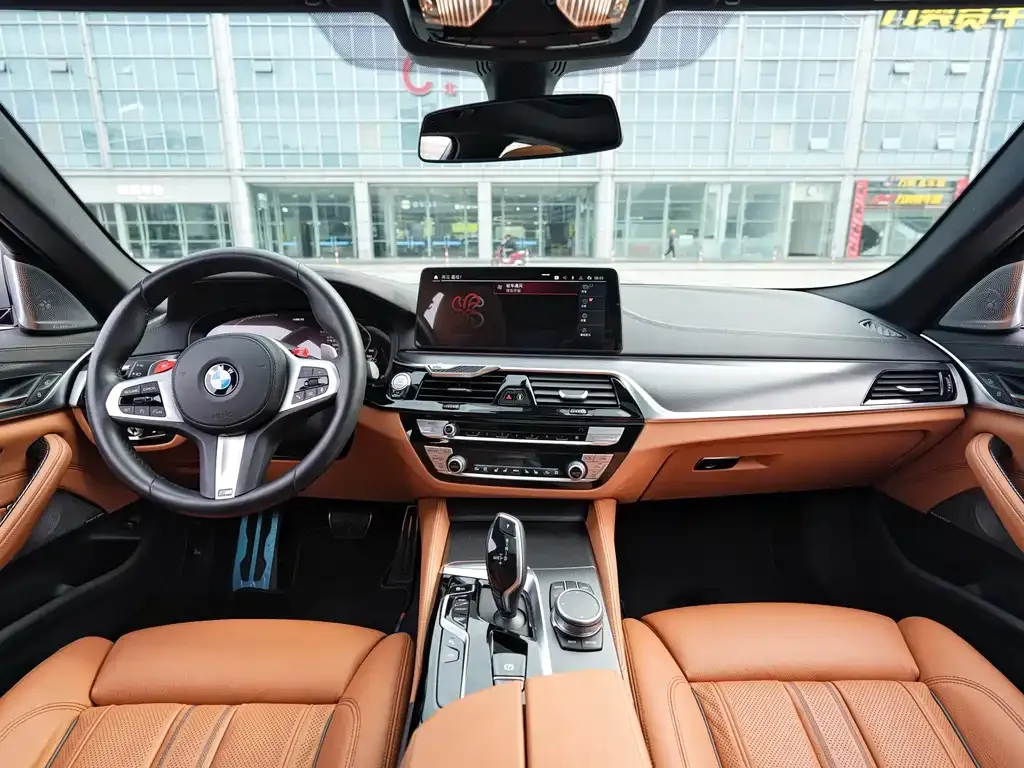 BMW 5 Series (Import) — фото 7