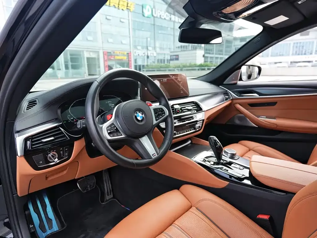 BMW 5 Series (Import) — фото 9