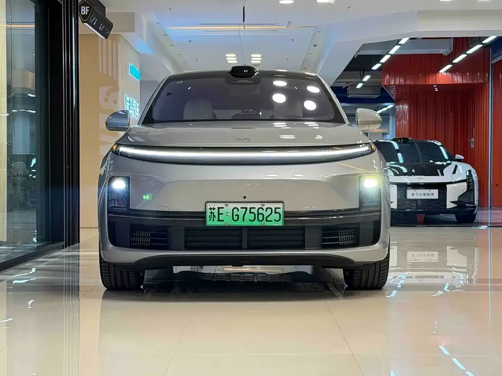 Li Auto L7 2024 из CN, фото 2