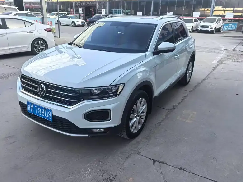 Volkswagen T-Roc 2022 из CN, фото 1