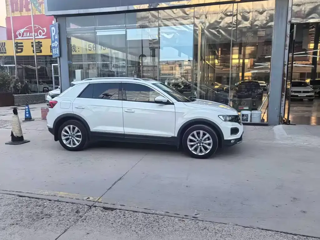 Volkswagen T-Roc 2022 из CN, фото 9
