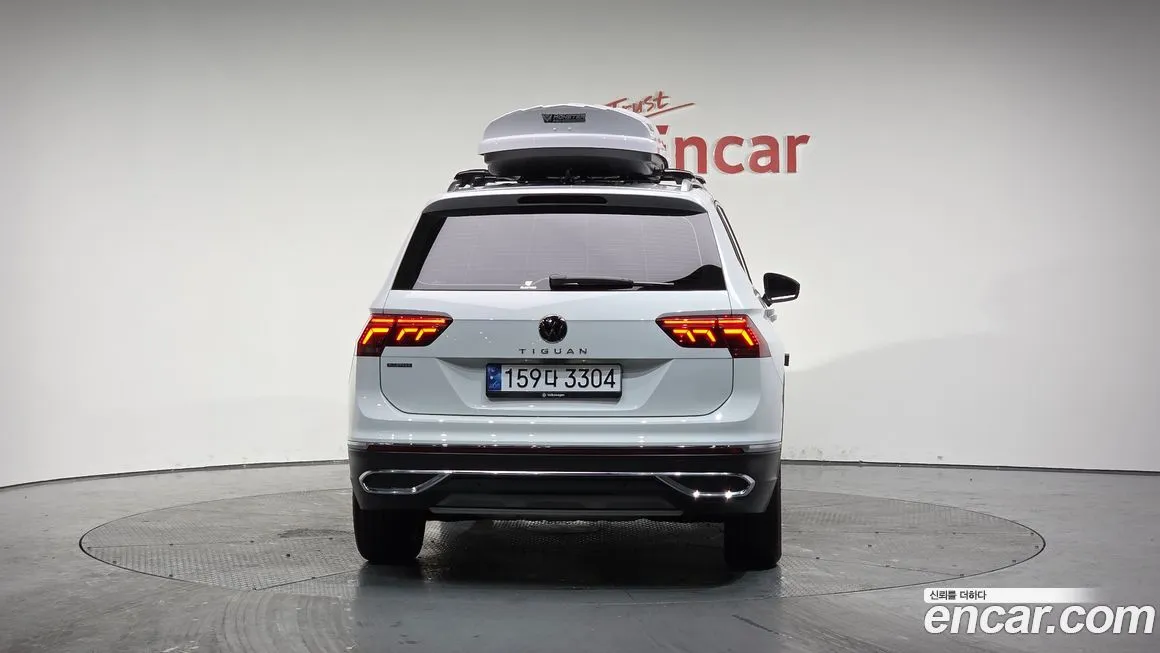 Volkswagen Tiguan — фото 4