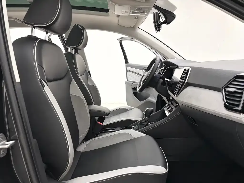 Jetta VS7 2023 из CN, фото 8