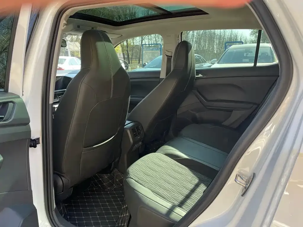 Volkswagen T-Cross 2021 из CN, фото 6