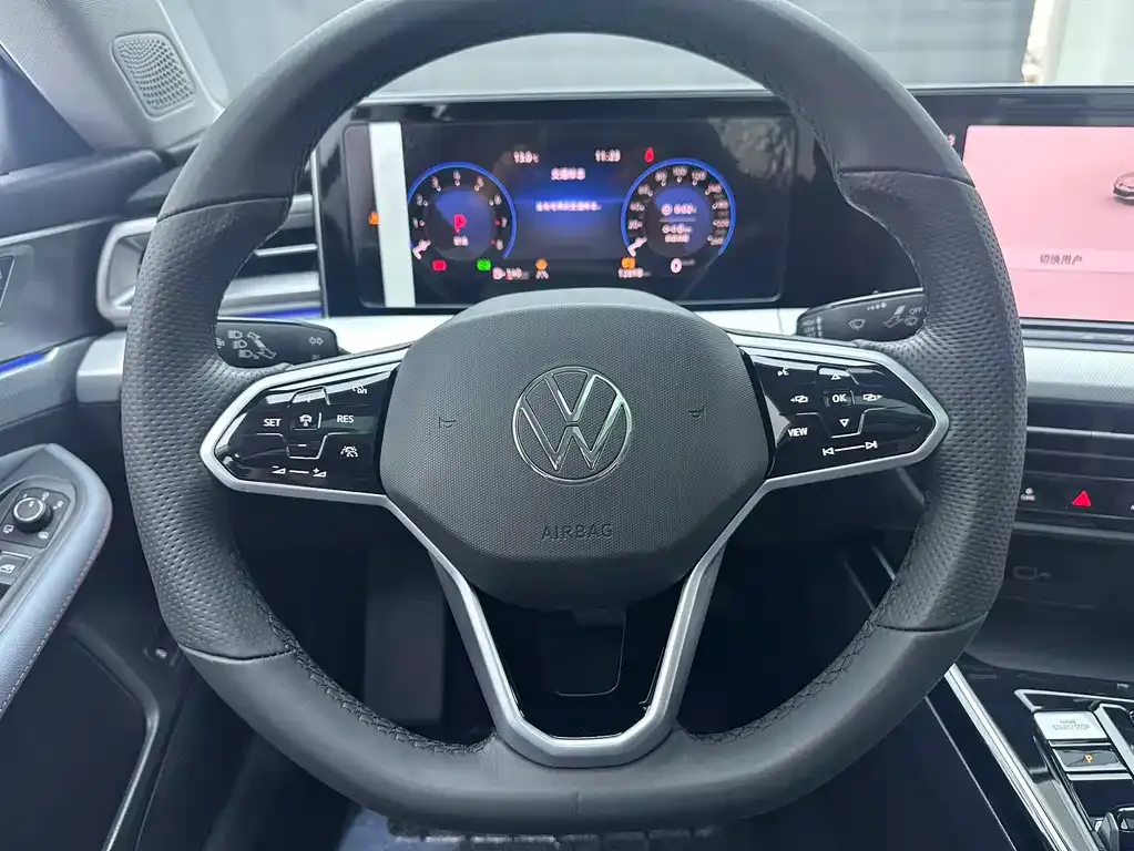 Volkswagen Lamando 2023 из CN, фото 10