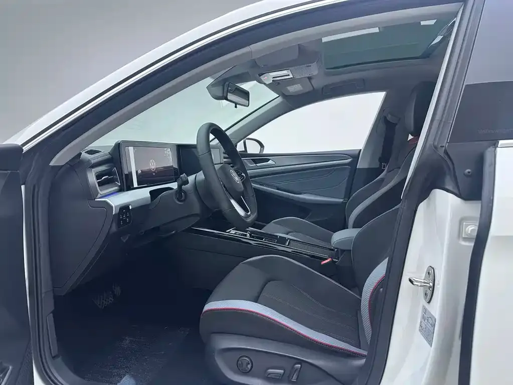 Volkswagen Lamando 2023 из CN, фото 5