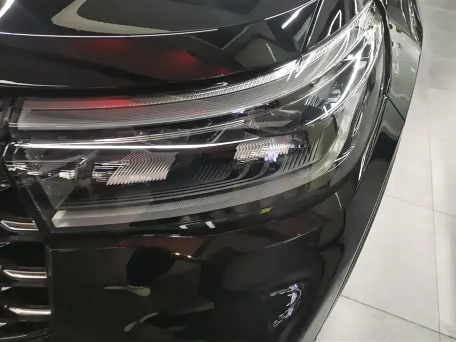 Ford Explorer 2023 из CN, фото 5