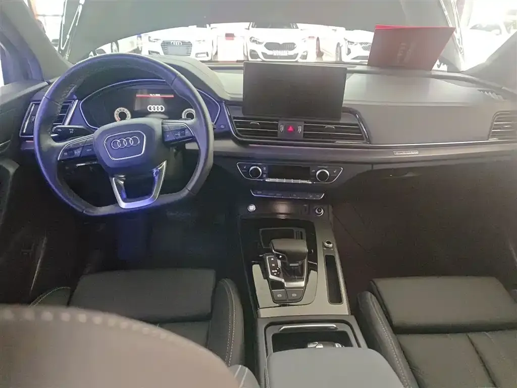 Audi Q5L 2023 из CN, фото 10