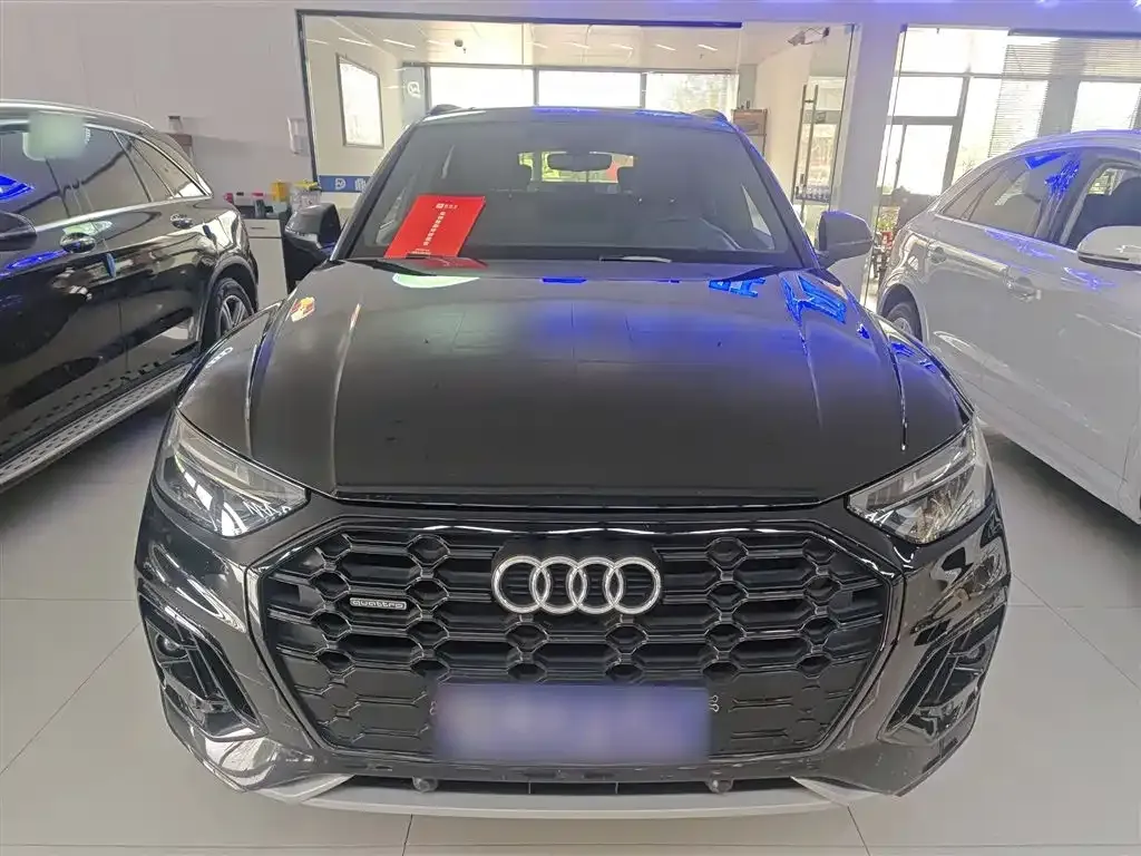 Audi Q5L 2023 из CN, фото 3