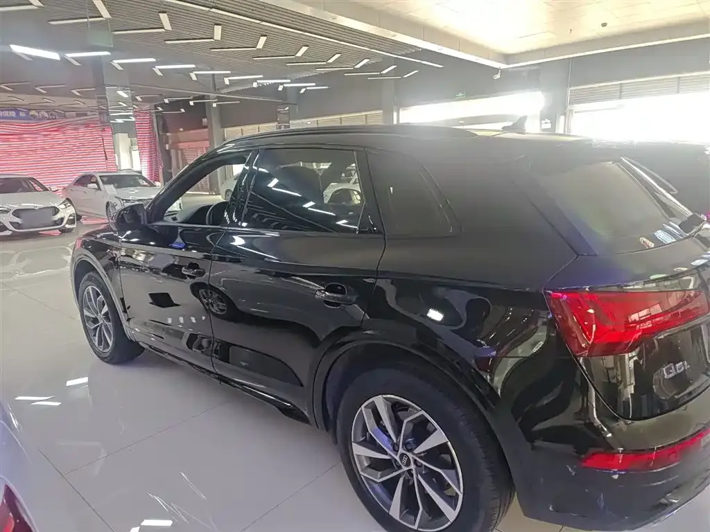 Audi Q5L 2023 из CN, фото 5