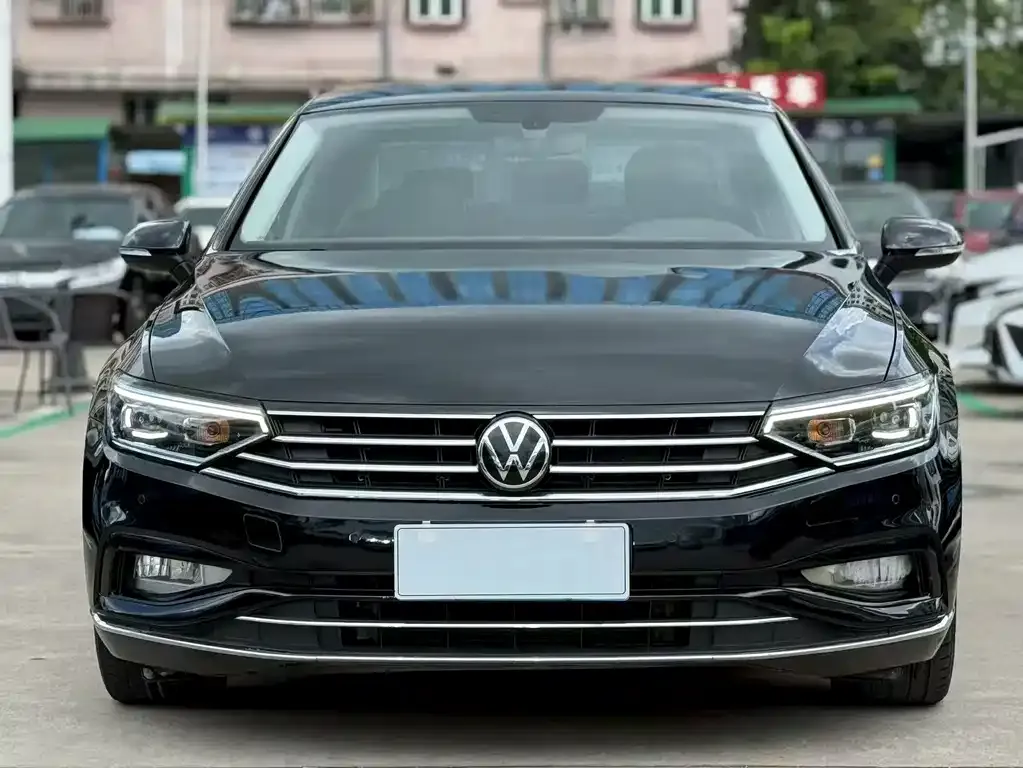 Volkswagen Magotan 2022 из CN, фото 9