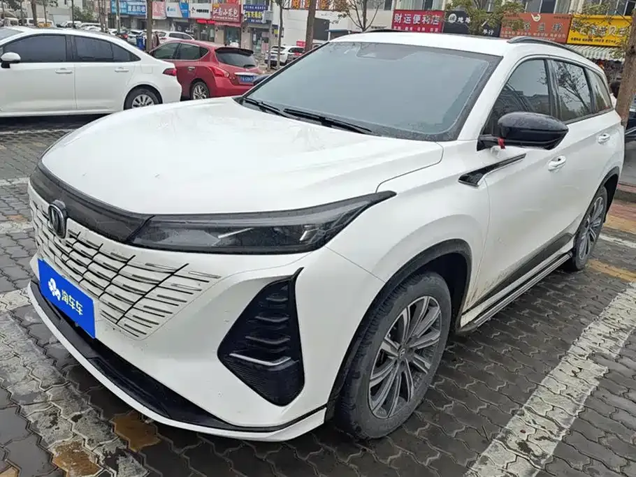 Changan CS75PLUS — фото 1