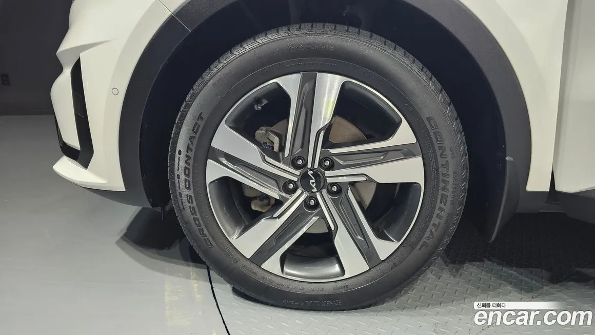 Kia Sorento — фото 5