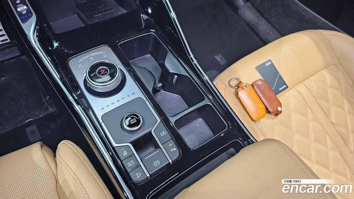 Kia Sorento — фото 9