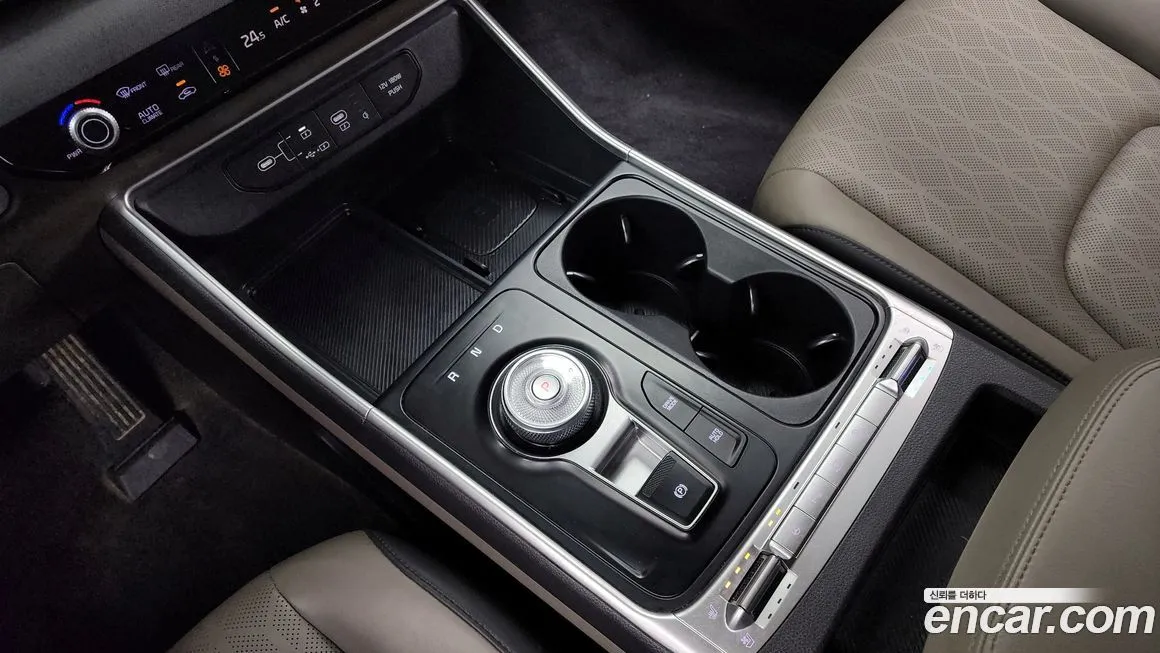 Kia Carnival — фото 9