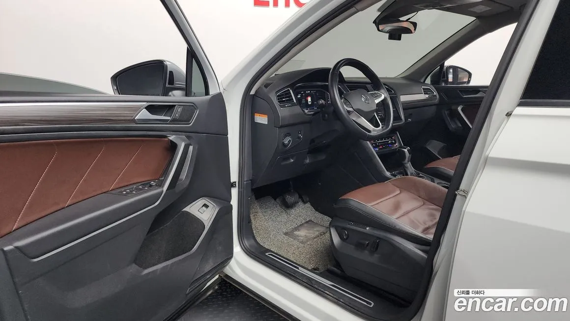 Volkswagen Tiguan 2023 из KR, фото 10