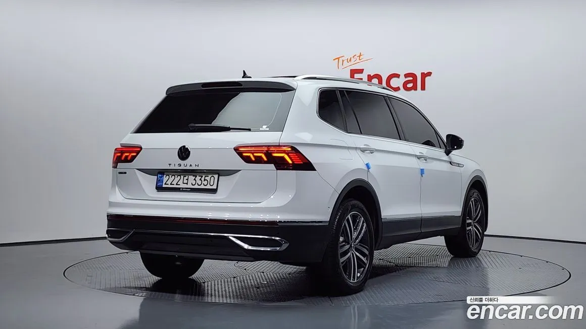Volkswagen Tiguan 2023 из KR, фото 2