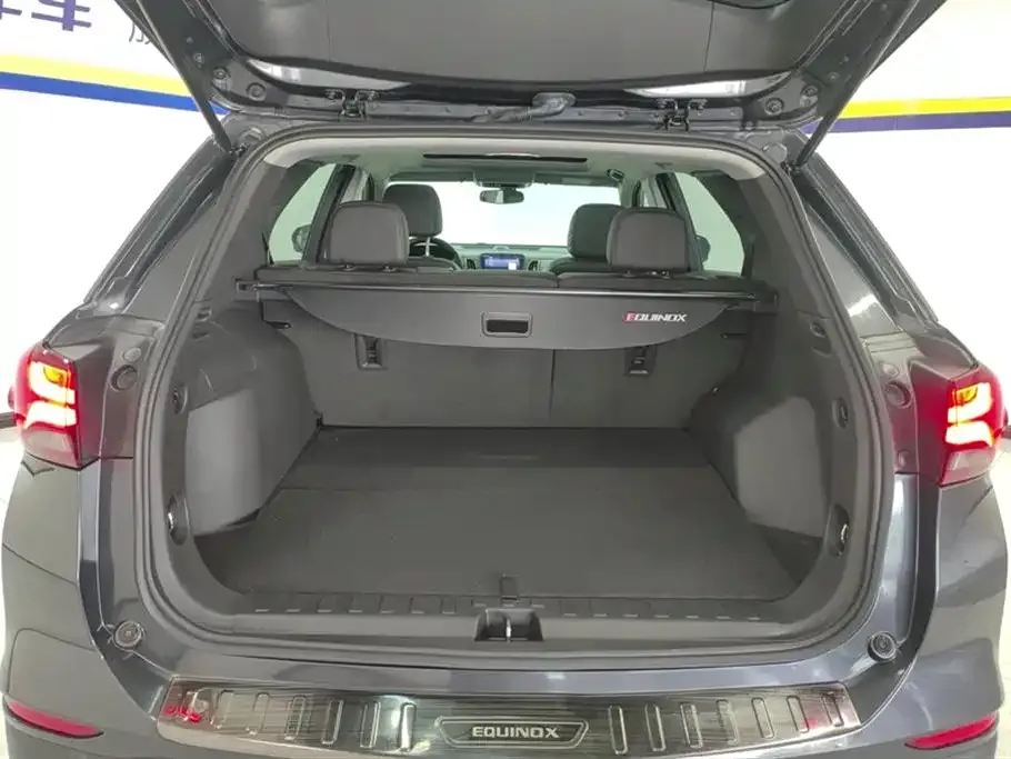 Chevrolet Equinox 2022 из CN, фото 4
