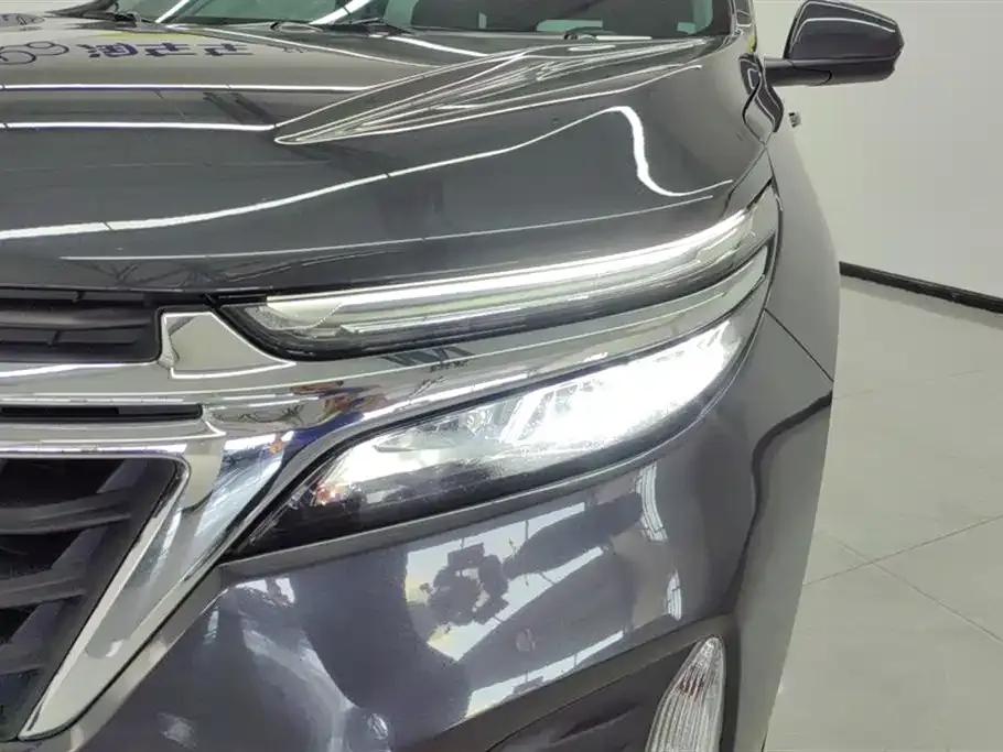 Chevrolet Equinox 2022 из CN, фото 5