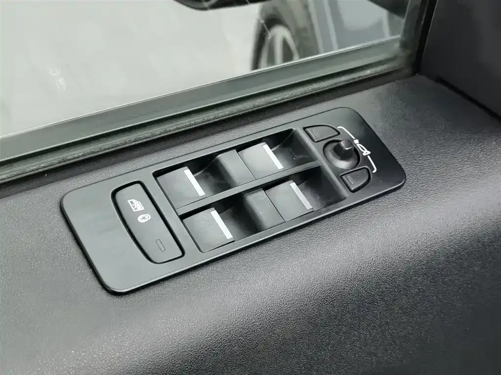 Land Rover Discovery Sport 2022 из CN, фото 9