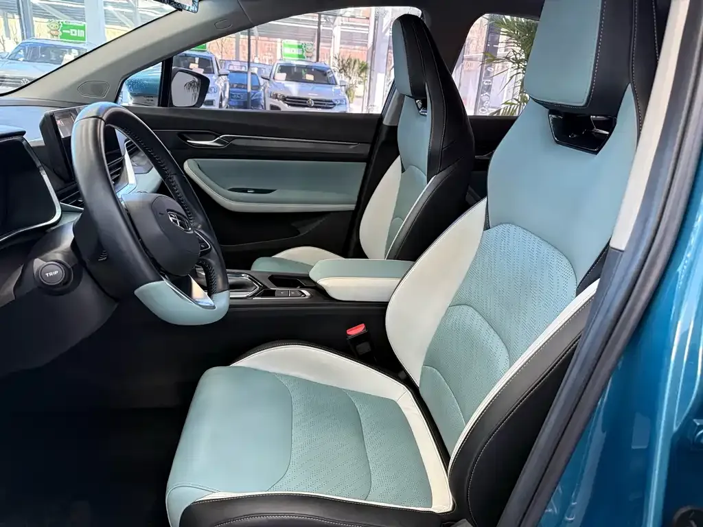 Geely Emgrand S 2022 из CN, фото 9