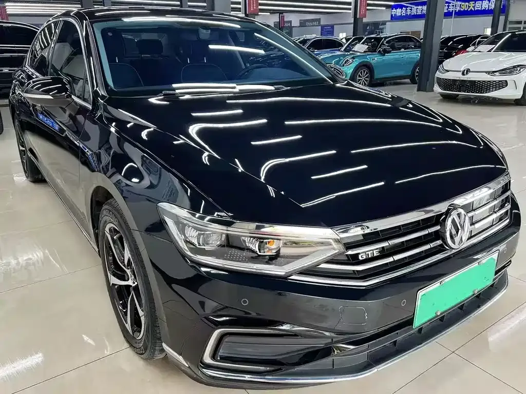 Volkswagen Magotan GTE PHEV 2021 из CN, фото 1
