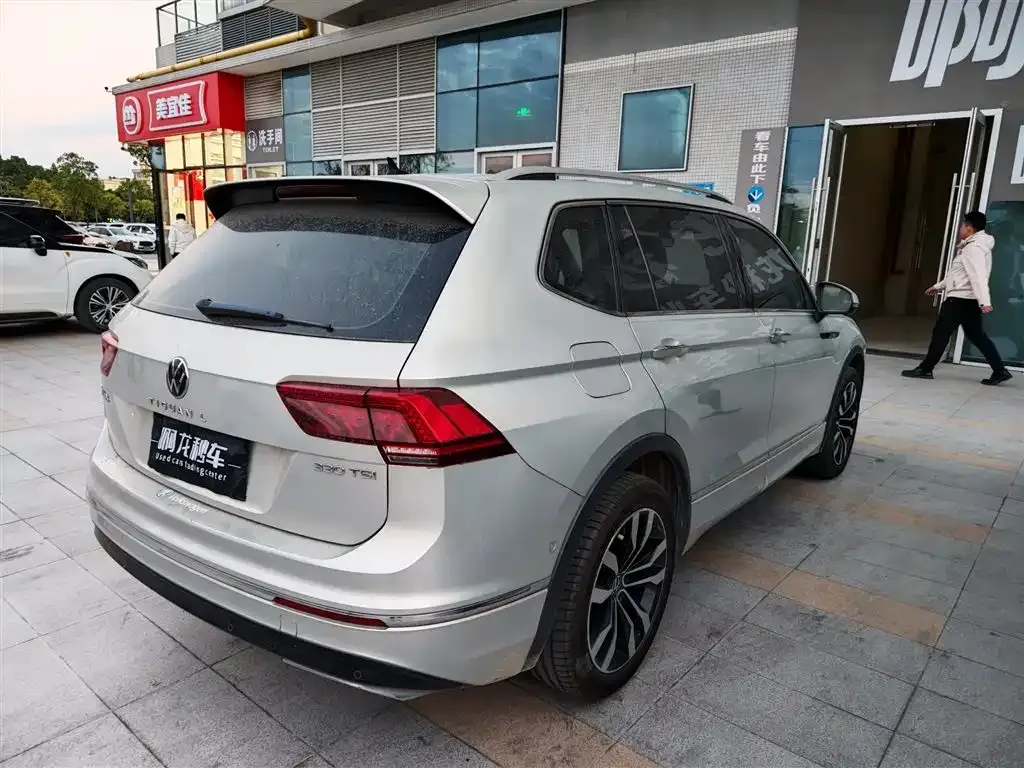 Volkswagen Tiguan L 2021 из CN, фото 6