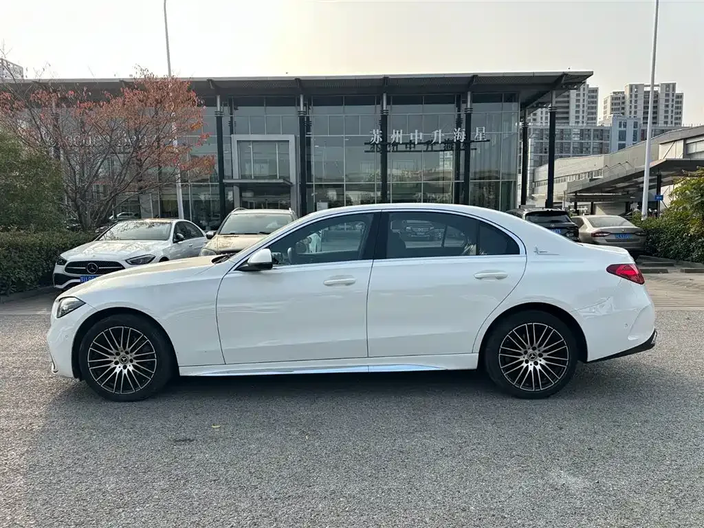 Mercedes-Benz C-Class 2024 из CN, фото 2