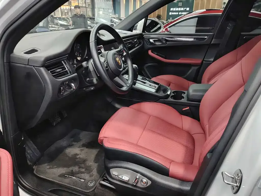 Porsche Macan 2023 из CN, фото 4
