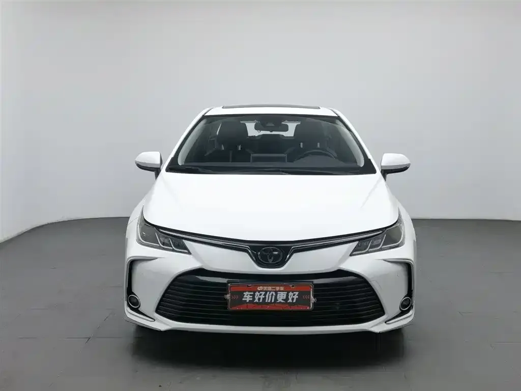 Toyota Corolla — фото 3