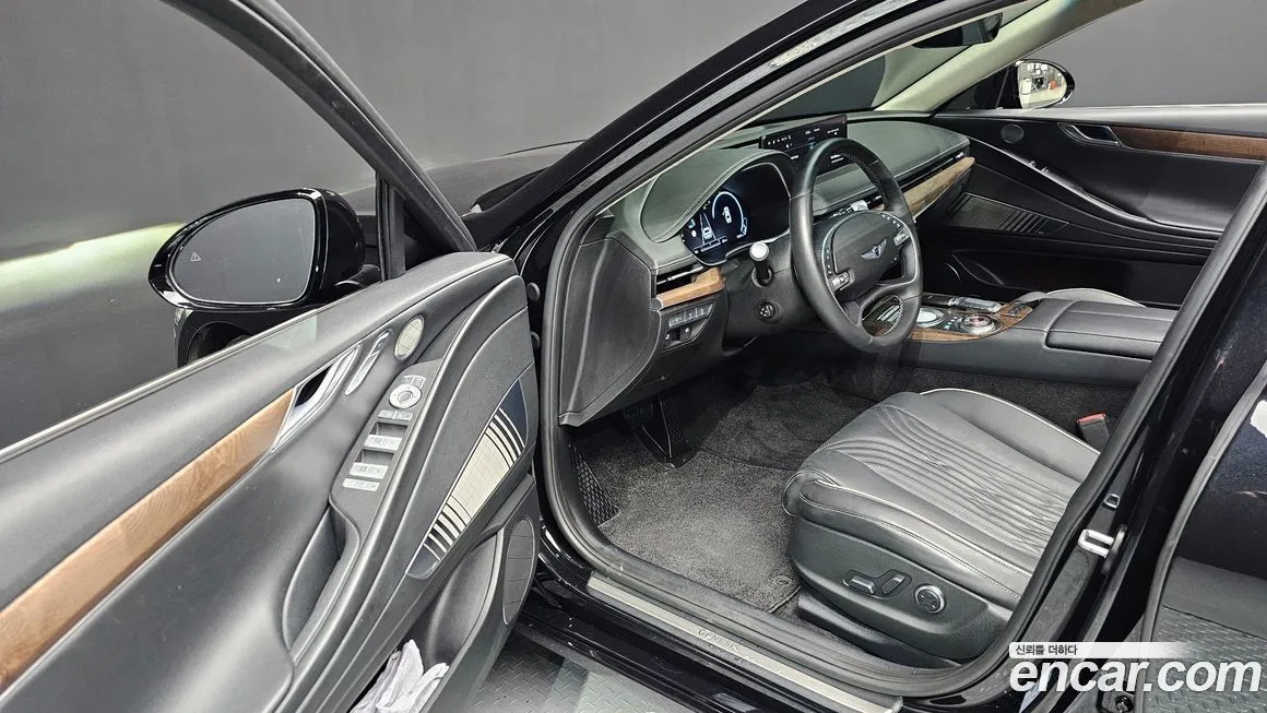 Genesis G80 — фото 10