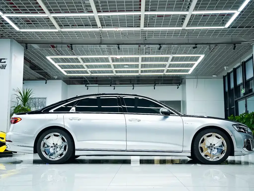 Audi A8 2025 из CN, фото 5