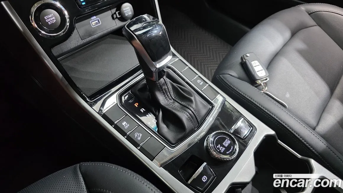 KG Mobility (Ssangyong) KORANDO 2021 из KR, фото 9