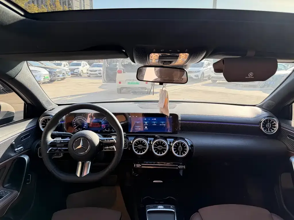 Mercedes-Benz A-Class 2024 из CN, фото 6