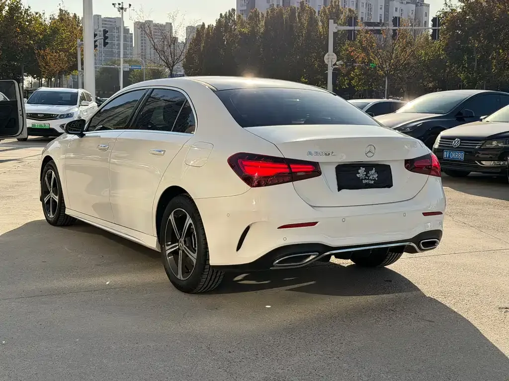 Mercedes-Benz A-Class 2024 из CN, фото 7