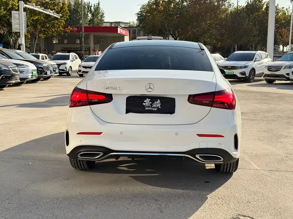 Mercedes-Benz A-Class 2024 из CN, фото 8