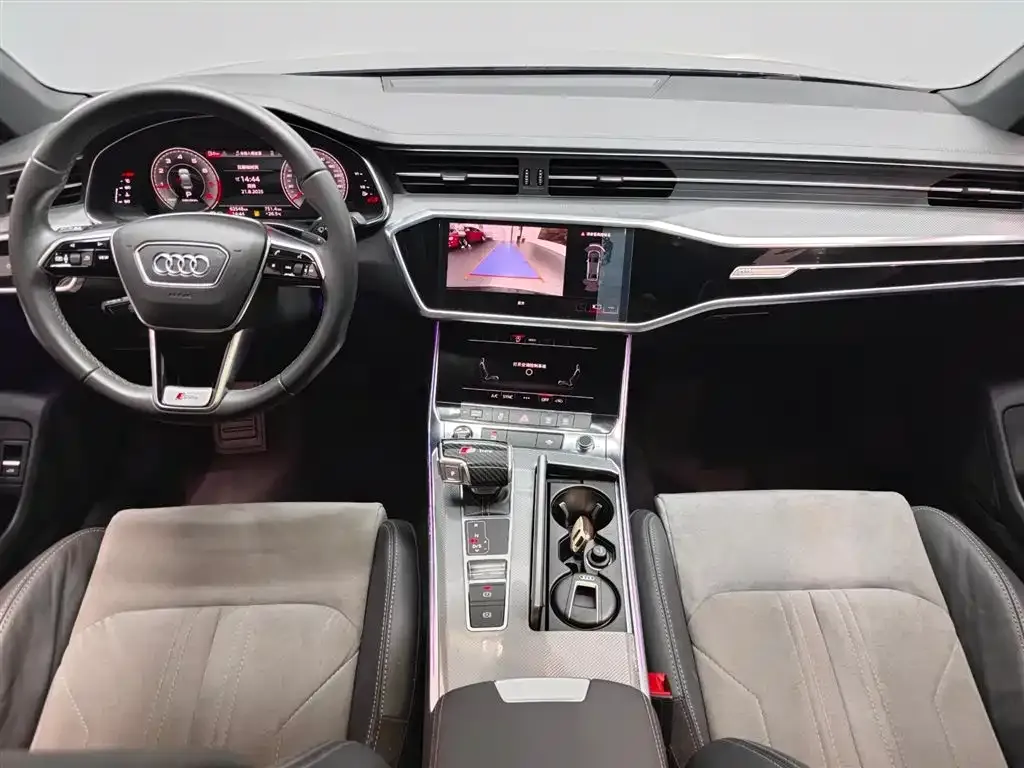 Audi A6L 2021 из CN, фото 2